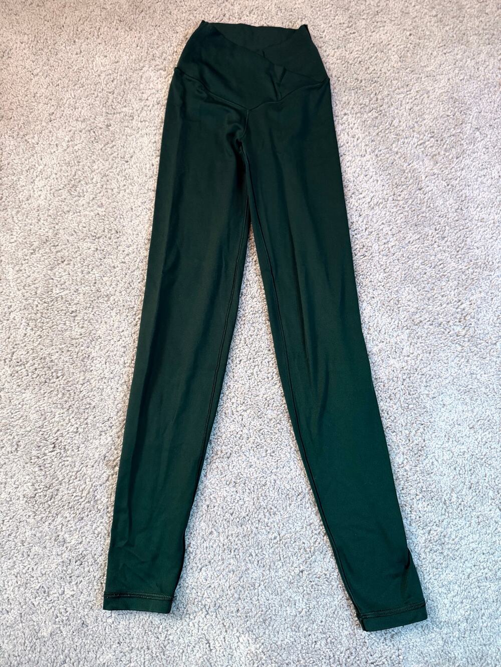 OFFLINE by Aerie Real Me High Waisted Crossover 7/8 Legging Hunter GreenXXS